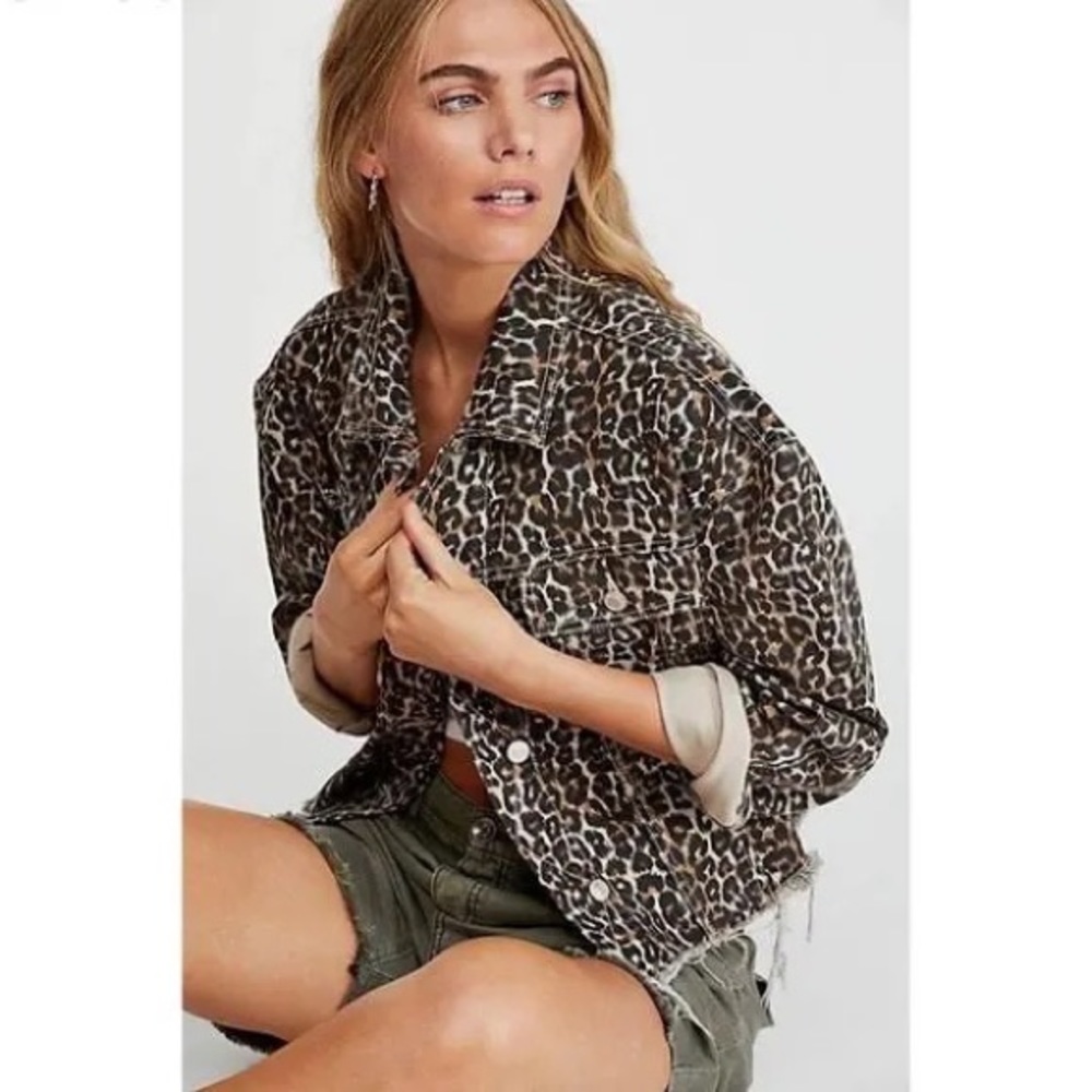 Free People cropped denim leopard jacket M L XL - Picture 14 of 16